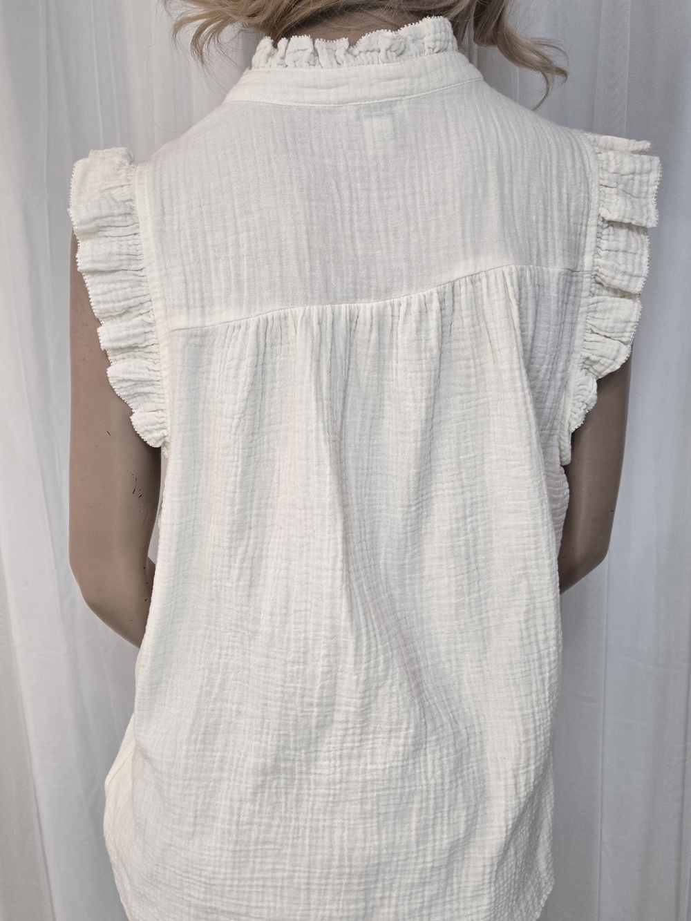 J. Crew Cream Gauze Ruffled Neck Sleeveless Top - Picture 5 of 9